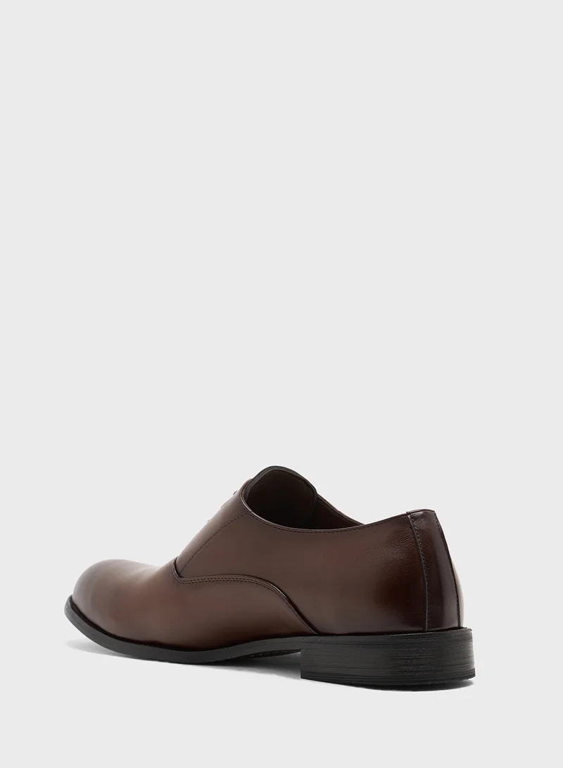 Robert Wood Hybrid Casual Lace Ups