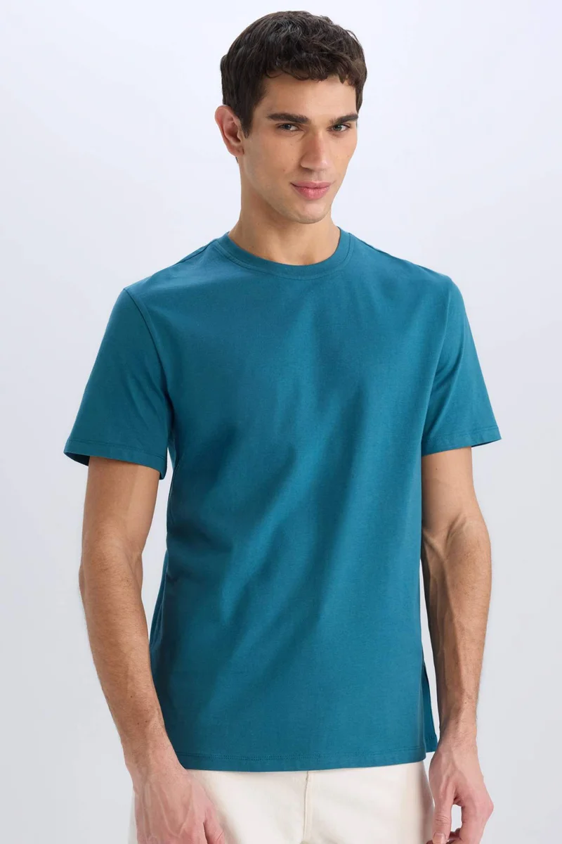ديفاكتو New Regular Fit Crew Neck Basic T-Shirt