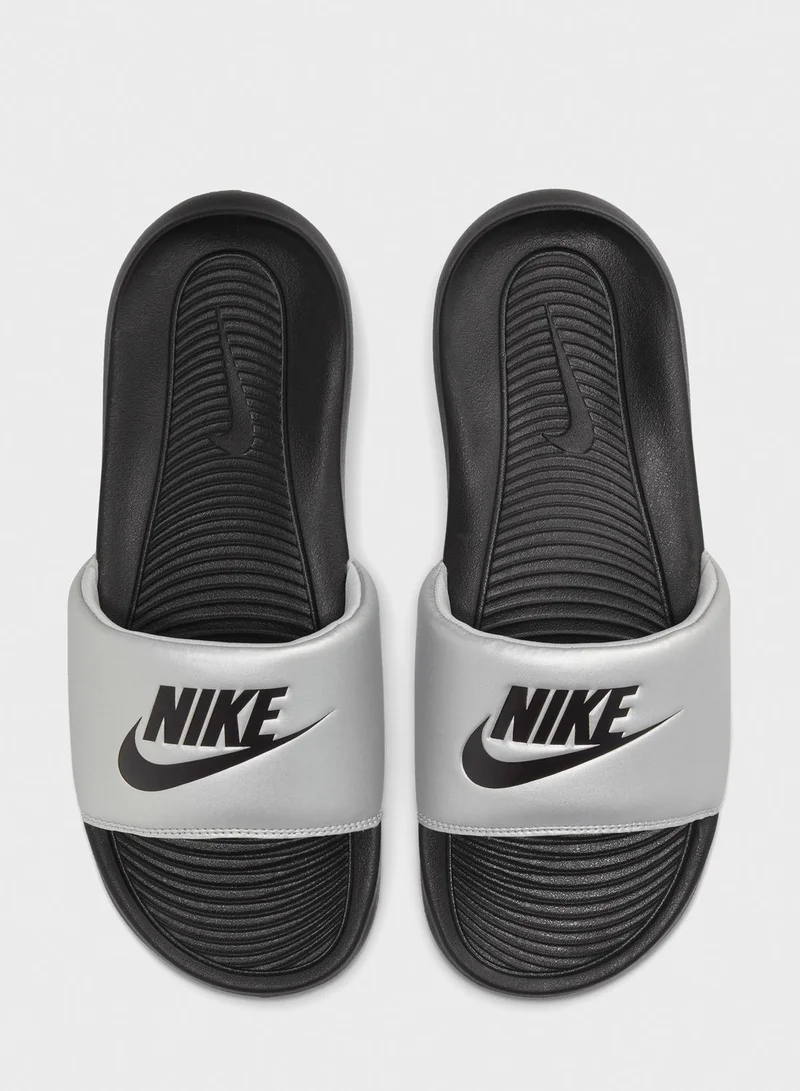 Nike Victori One Slides