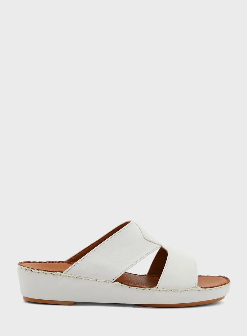 Pinata Traditional Kids Arabic Sandal