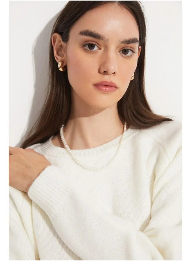 JUNE June Crew Neck Basic Sweater Ecru
