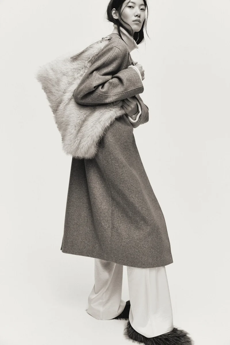 اتش اند ام حقيبة واسعة