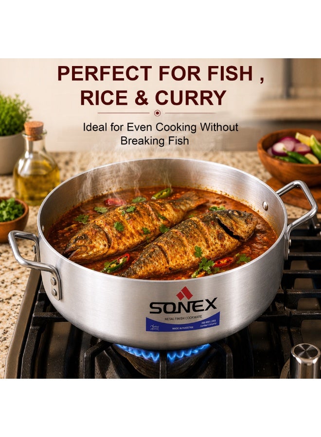 SONEX Aluminium Fish Pot with Lid, 31 cm (8L), Shallow Cooking Pot, Wide Base for Even Heat Distribution, Ideal for Fish, Curry & Rice, Durable Metal Finish, Gas, Electric & Ceramic Compatible - Image 4