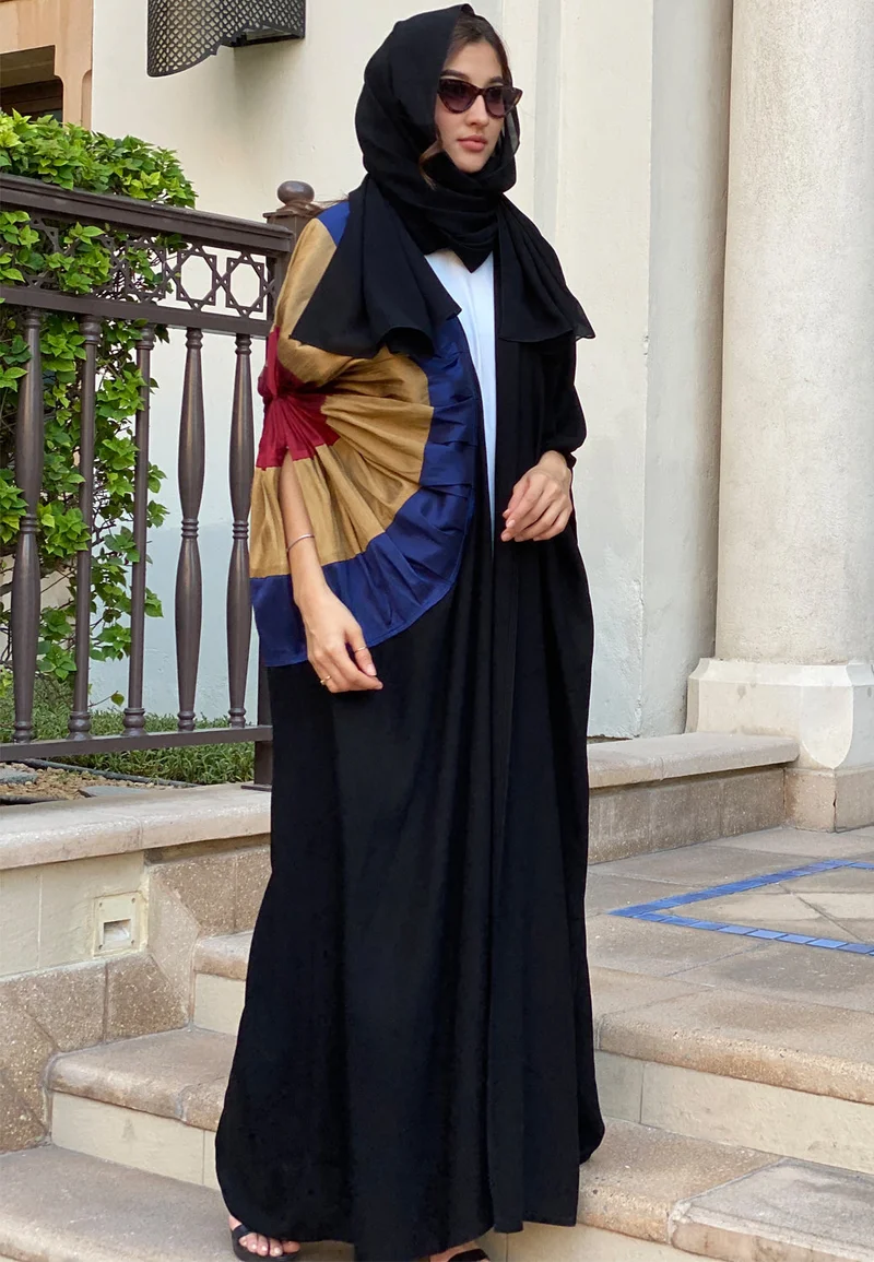 Moistreet  Frill Flower Abaya for Women | Best Price UAE