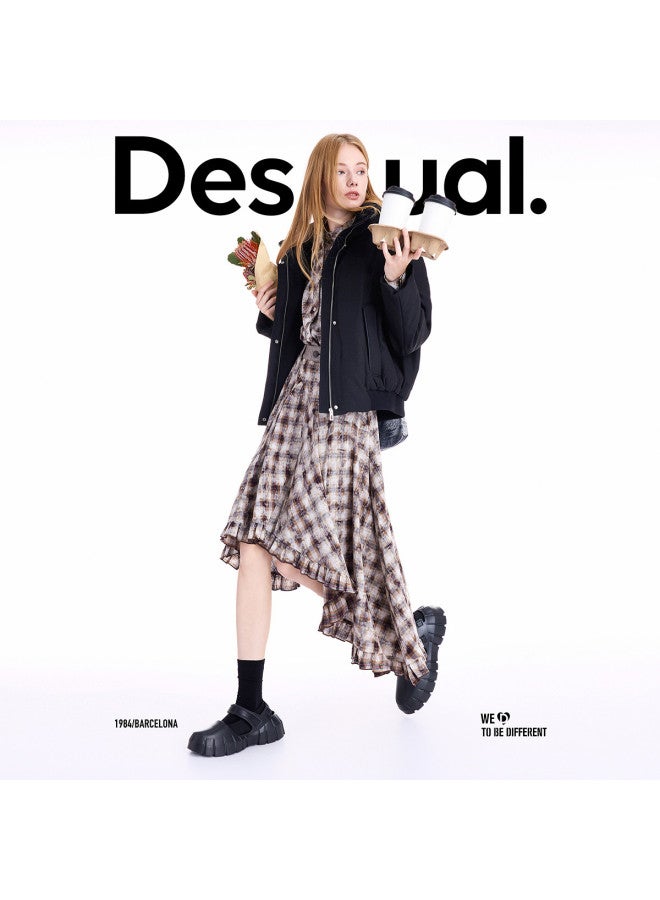 DESIGUAL تنورة جينز جديدة بتصميم مربعات ملونة لخريف/شتاء 2025 مع حواف مموجة - Image 5