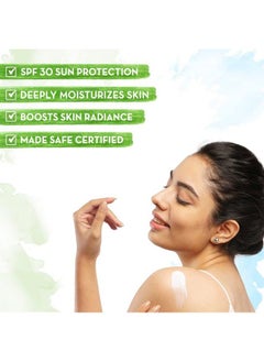 Mamaearth Vitamin C Sunscreen Body Lotion Spf 30 With Vitamin C & Honey For Radiant Skin 300 Ml (Pack Of 2)  - Image 4