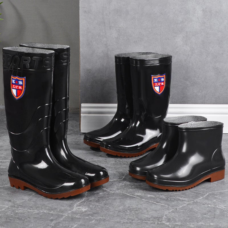 Labor Protection Black Rain Boots Mid-Calf High Non-Slip Tendon Bottom Short Rain Boots Construction Site Agricultural Rubber Shoes Winter - Image 4