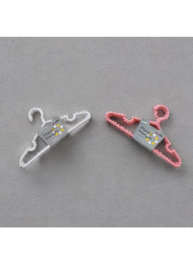 Beaded plastic clothes hanger, durable and break-resistant, featuring a practical and elegant design that keeps your clothes neatly organized, with multi-color options that add a vibrant and stylish touch to your wardrobe. - Image 2