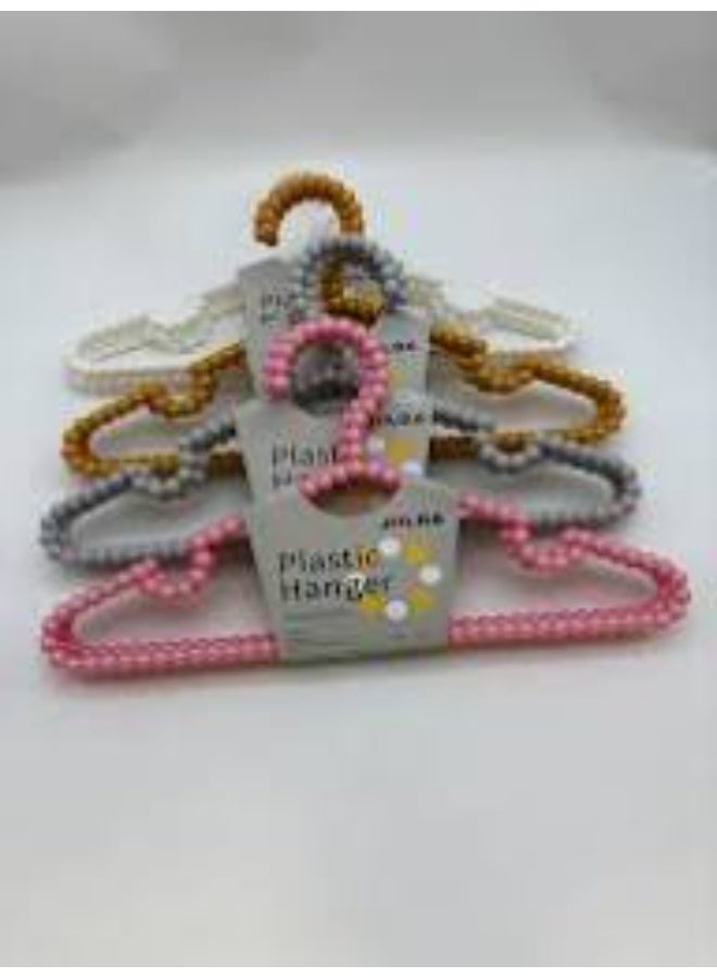 Beaded plastic clothes hanger, durable and break-resistant, featuring a practical and elegant design that keeps your clothes neatly organized, with multi-color options that add a vibrant and stylish touch to your wardrobe. - Image 5