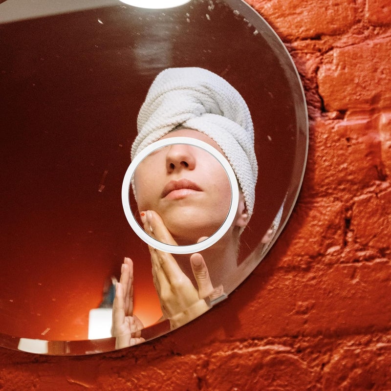 FAVOMOTO Magnifying Makeup Mirror with 3 Suction Cups 6.4-inch 10x Magnification Cosmetic Vanity Mirror Portable White Single-Sided for Bathroom and Travel Use - Image 5