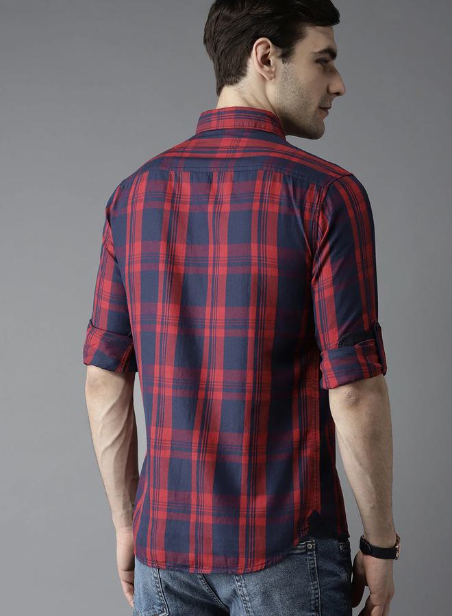 قميص منقوش بقصة Slim Fit بأكمام مطوية