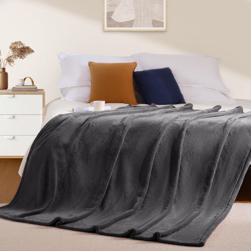 BEAUTEX Fleece Blanket Twin Size Grey Blanket Throw Super Soft Flannel Blanket Lightweight Fuzzy Plush Throw for Couch Sofa or Bed All Seasons (Graphite Grey, 60" x 80") - Image 3