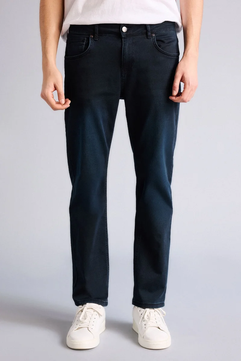 Defacto  Sergio Regular Fit Normal Waist Jeans for Men | Best Price UAE