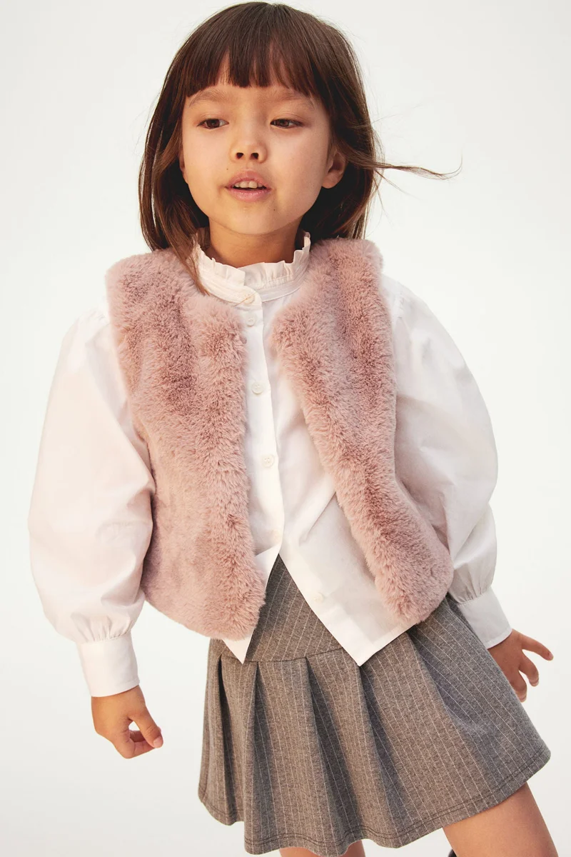 اتش اند ام Fluffy Gilet