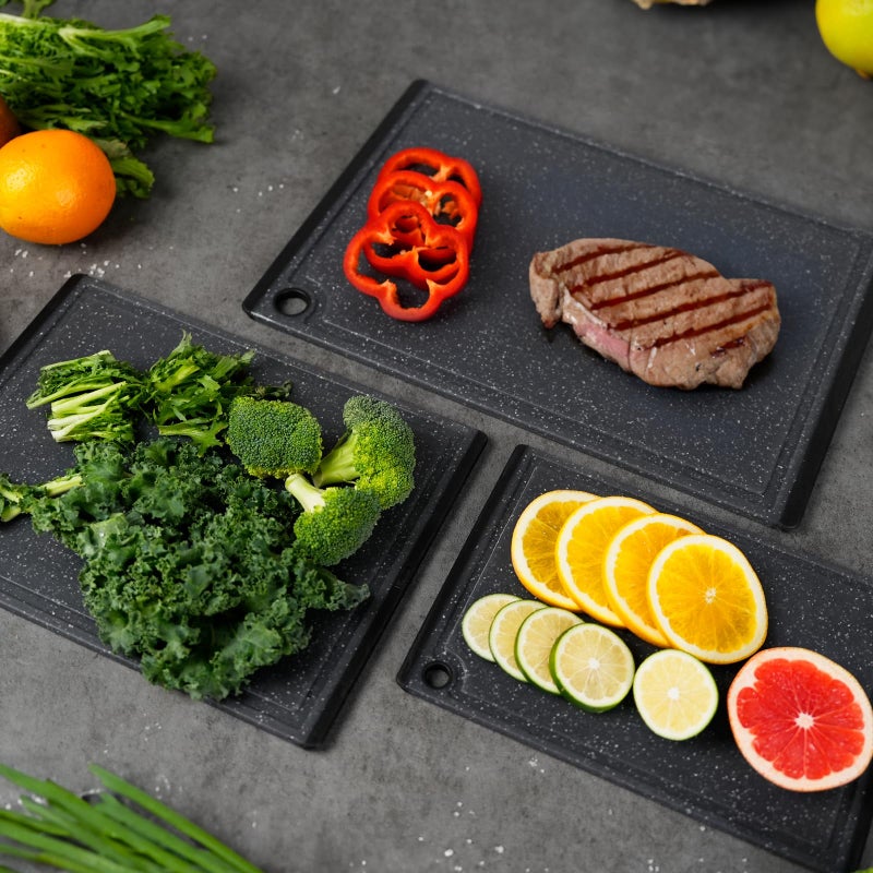 Kikcoin Plastic Cutting Boards for Kitchen, 3-Piece Large Cutting Board Set Dishwasher Safe Chopping Boards with Non-slip Feet and Juice Grooves, Kikcoin - Image 4