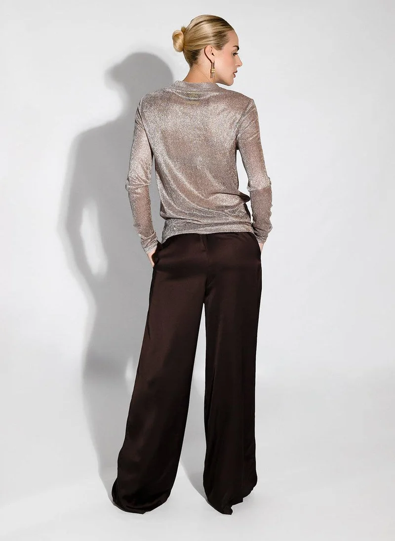 جانارا جونز Golden Shimmering Mesh Teresa Top