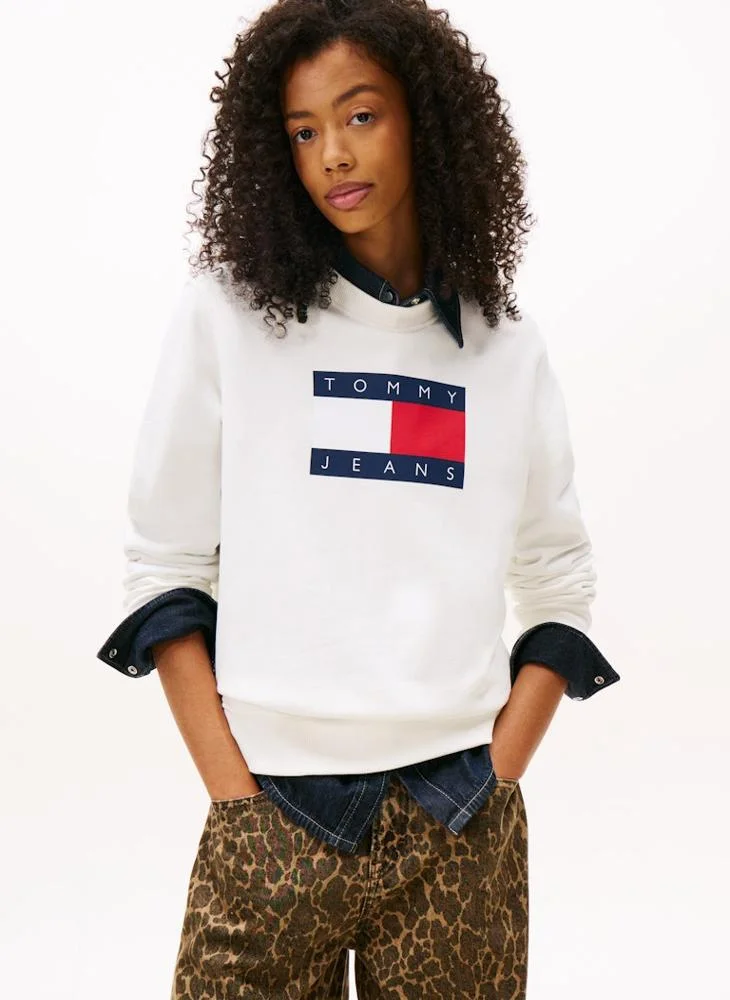 TOMMY JEANS Logo Crew Neck Sweatshirt