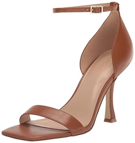 GUESS صندل نسائي من غيس يايل بكعب، كوجناك 210، 9.5 - Image 1