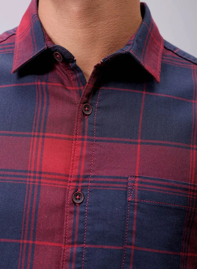 The Indian Garage Co Men Slim Fit Checkered Full Sleeves Cutaway Collar Casual Shirt