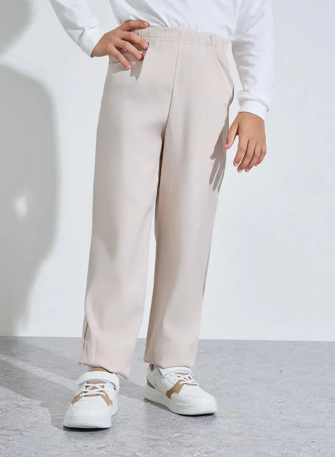 Styli Teen Boys Beige Solid Front Pleated Pants
