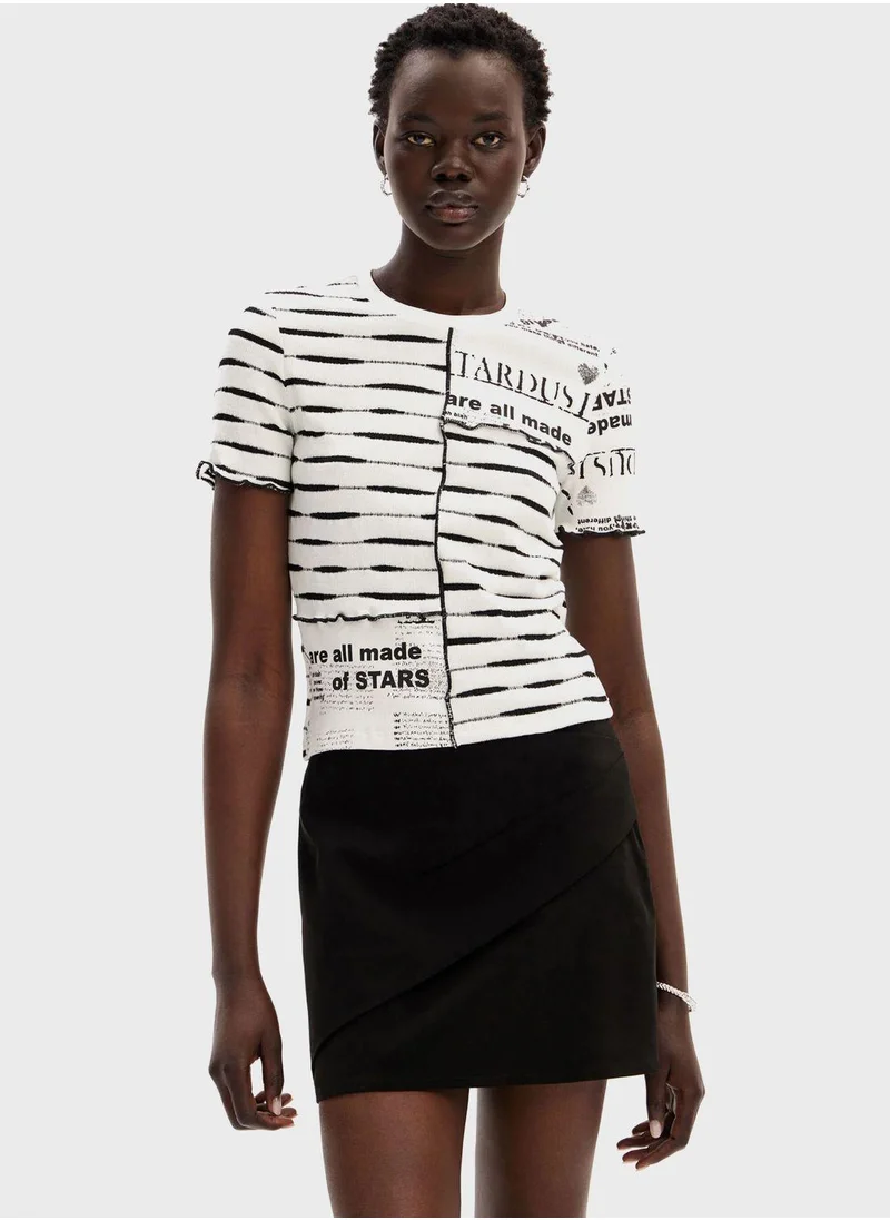 ديسيجوال Striped Patchwork Newspaper T-Shirt