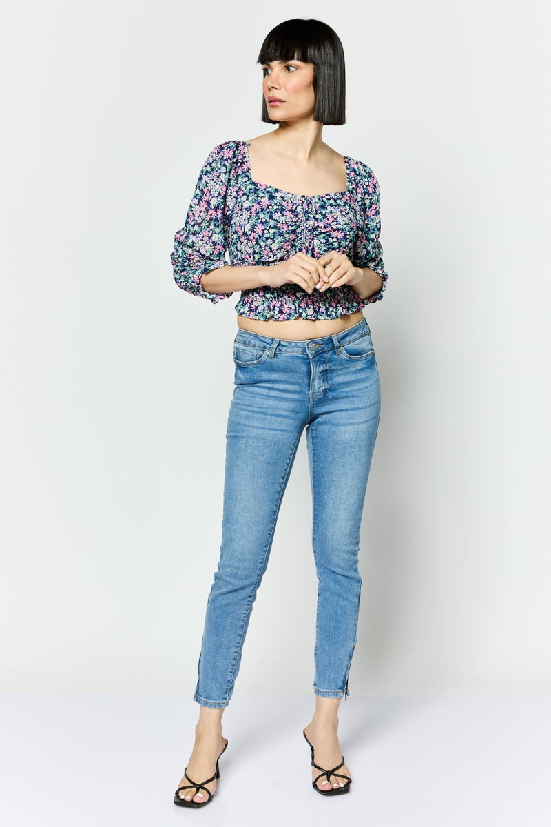 VERO MODA Women Regular Fit 32 Inseam Washed Denim Jeans, Blue - Image 4