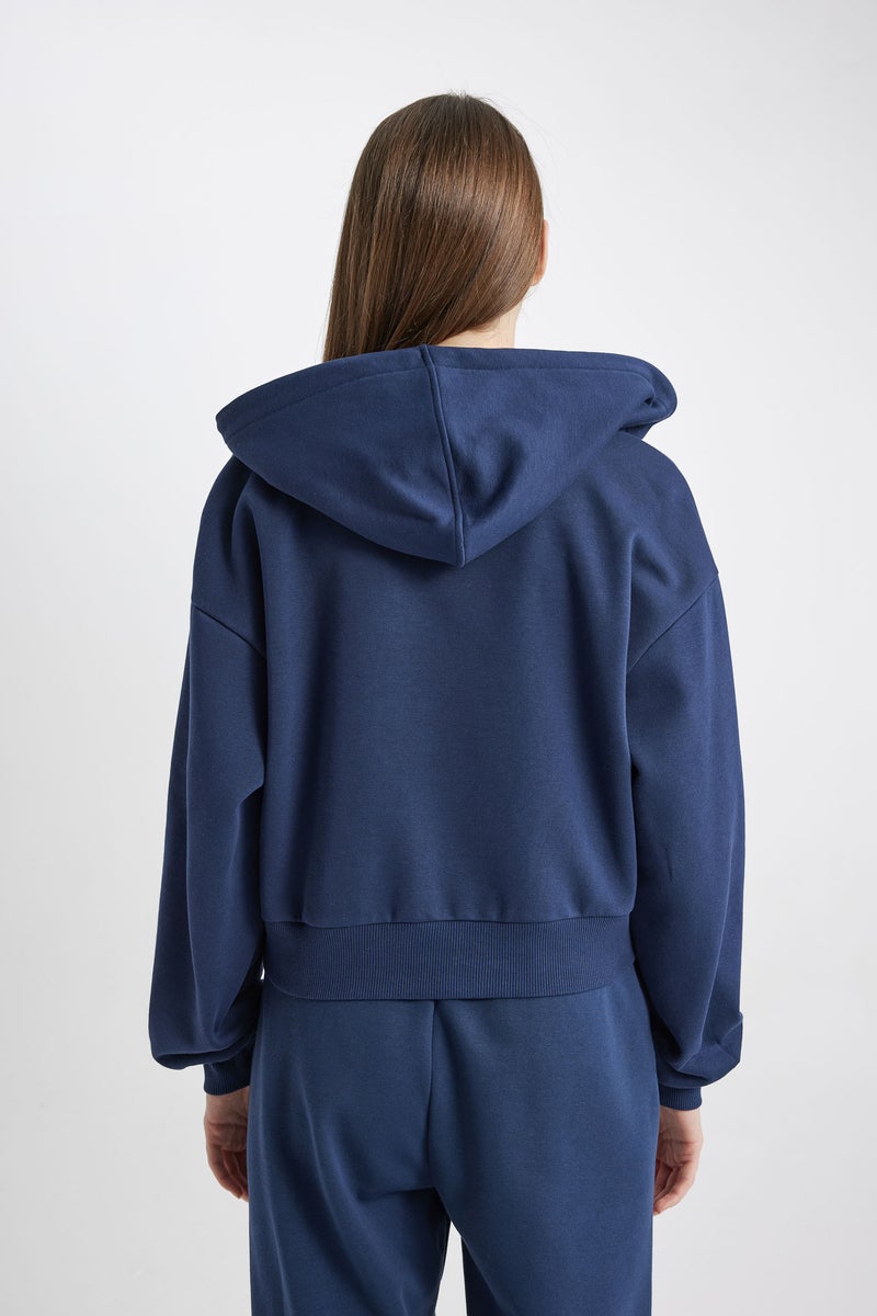 DeFacto Woman Standard Fit Hooded Basic Zippered Sweatshirt - Image 5