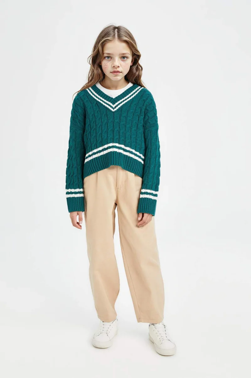 ديفاكتو Girl Regular Fit V-Neck Pullover