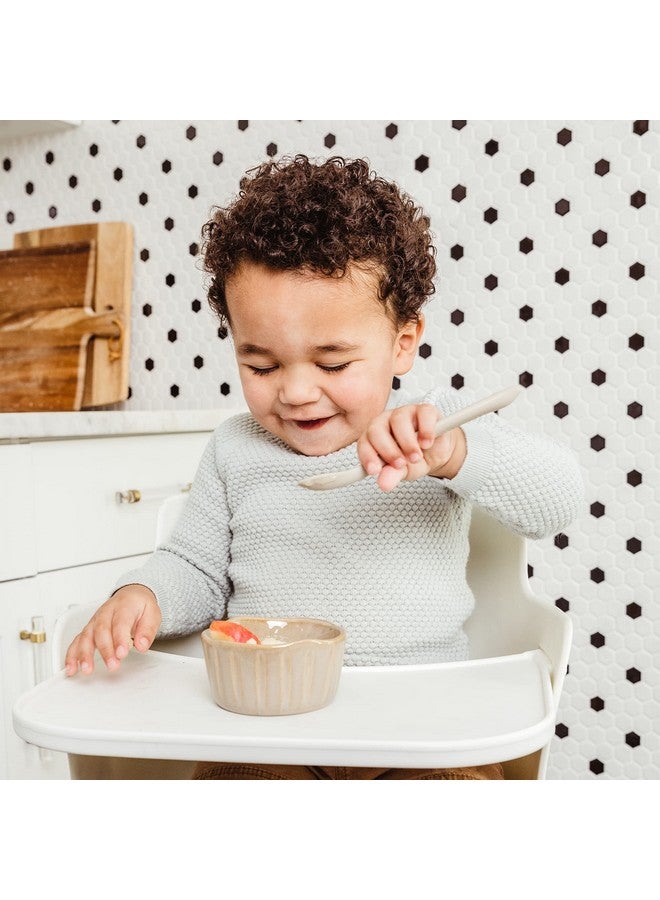 WeeSprout ملاعق وي سبراوت السيليكون للأطفال - أدوات تغذية الرضع للمرحلة الأولى مع طرف ناعم، أدوات مطبخ قابلة للانحناء للآباء والتغذية الذاتية، فائقة المتانة، آمنة في غسالة الصحون، حقيبة سفر، مجموعة من 3 - Image 4