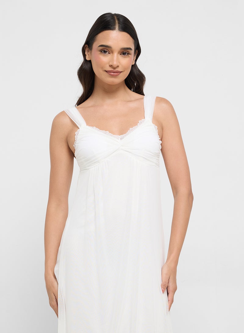ELLA Nighdress With Lace Trims  - Image 3