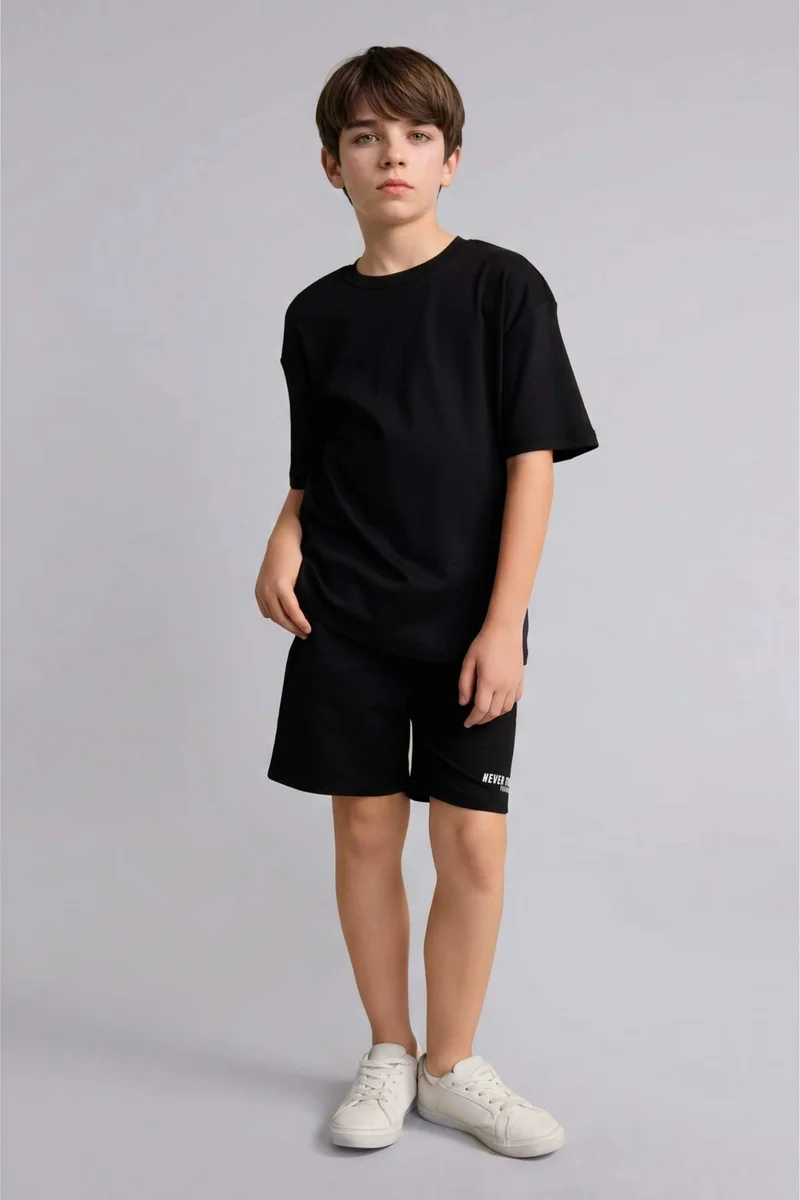 ديفاكتو Boy Oversize Fit Crew Neck T-Shirt