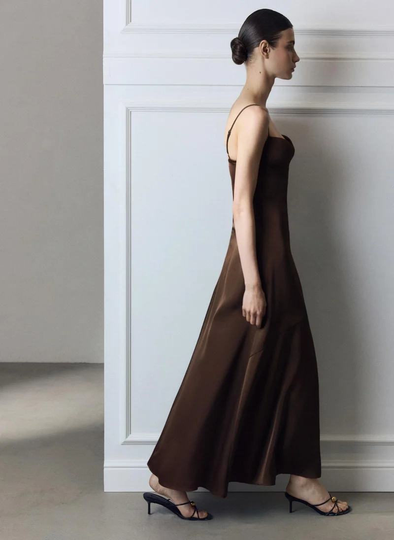 Lichi  Strapless maxi dress with a deep neckline for Women | Best Price UAE