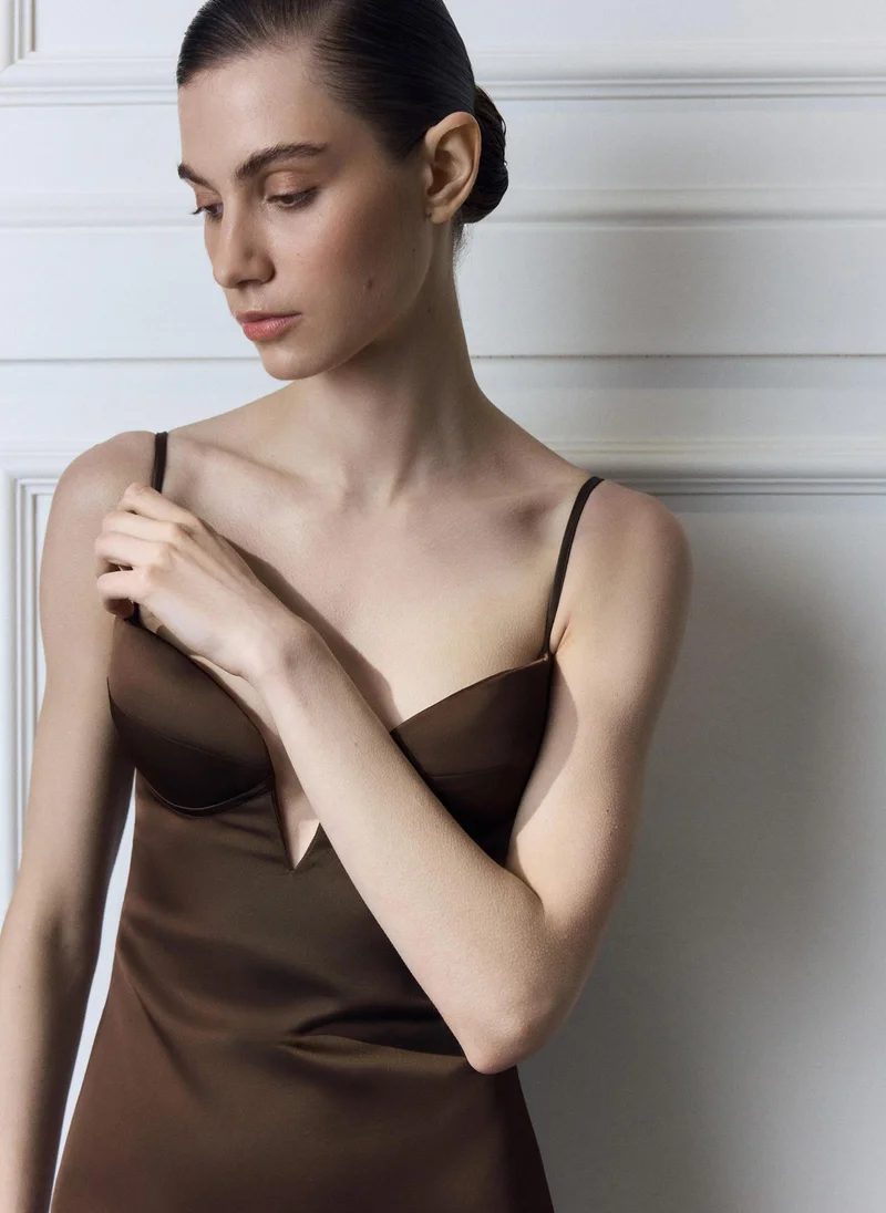 Lichi  Strapless maxi dress with a deep neckline for Women | Best Price UAE