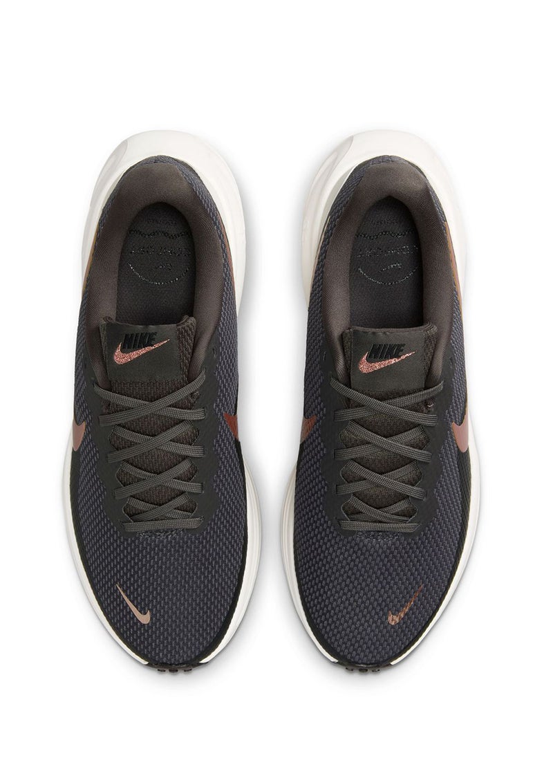 Nike Revolution 8  - Image 5