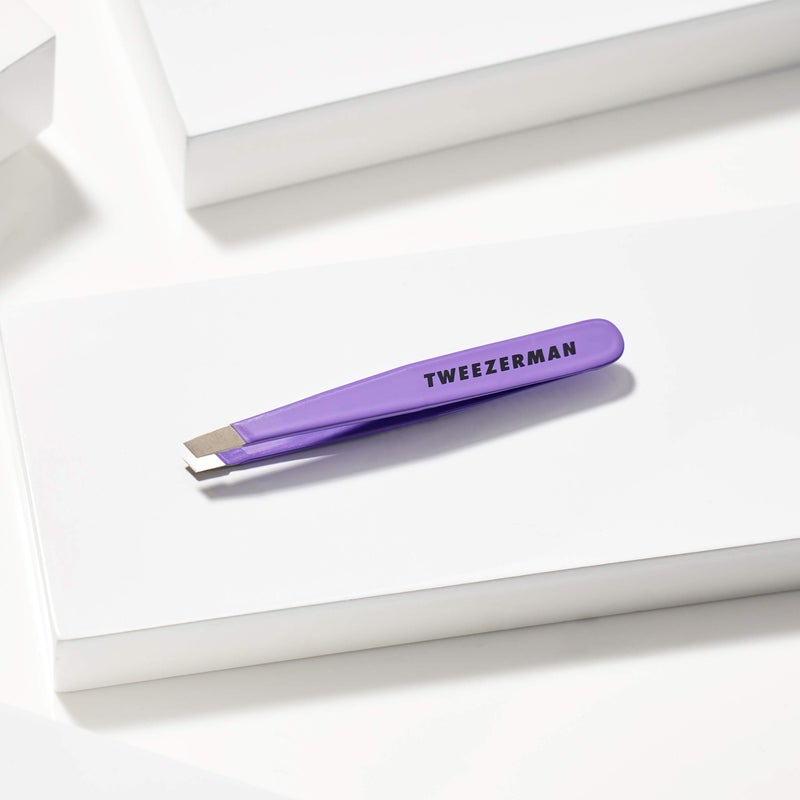 Tweezerman Mini Slant Travel Tweezers For Eyebrows, Travel Tweezers for Eyebrows, Facial Hair (Blooming Lilac) - Image 4