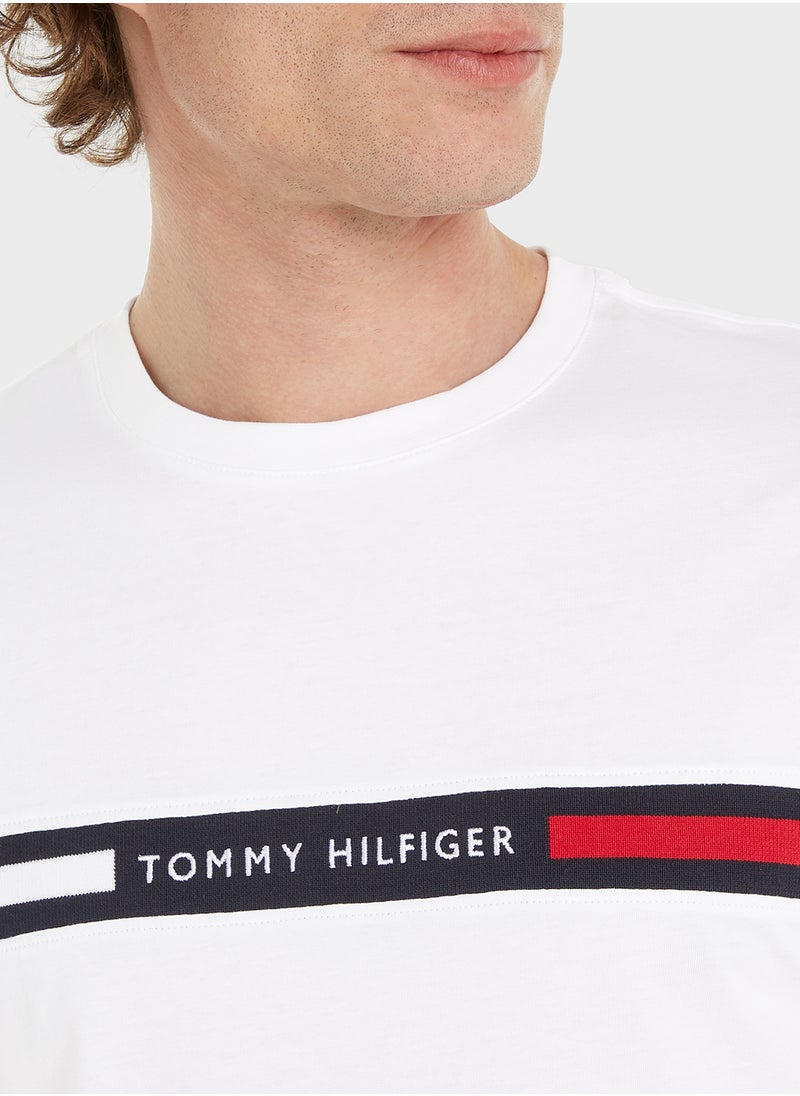 TOMMY HILFIGER - Regular Fit T-Shirt With Logo Panel - Image 1