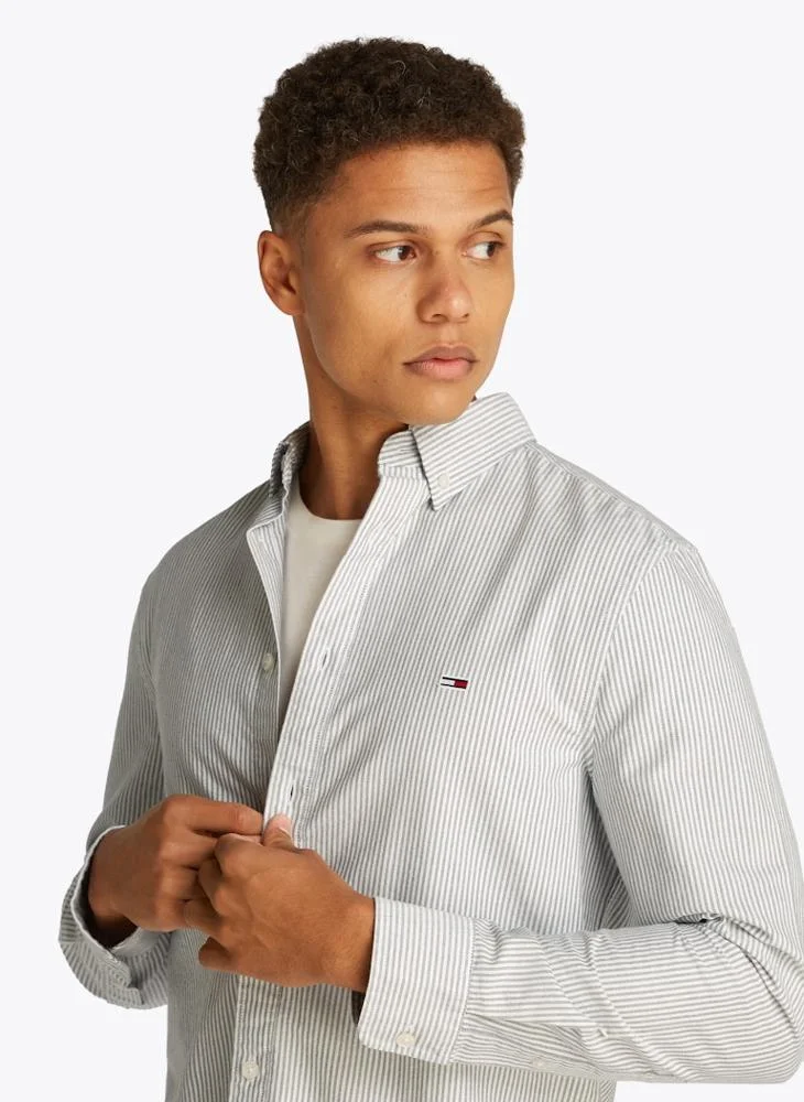 TOMMY JEANS Slim Cotton Stripe Oxford Shirt