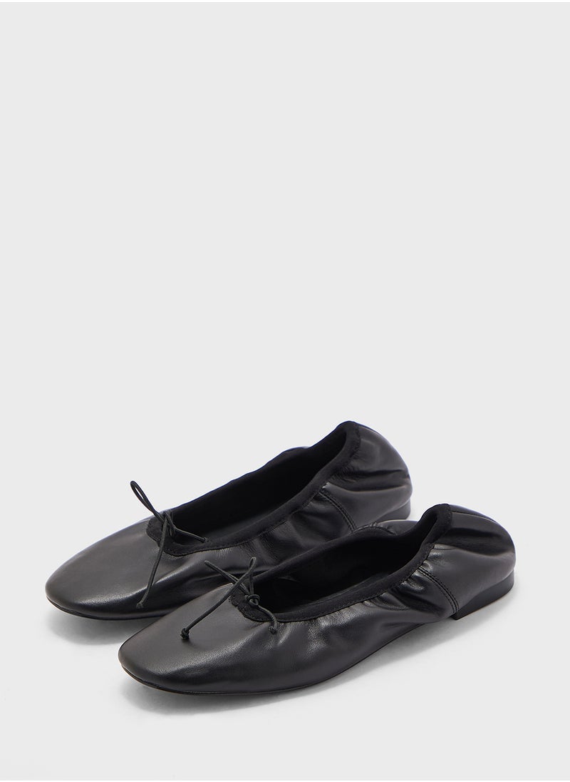 MANGO - Leather Ballet Flats With Bow - Image 1
