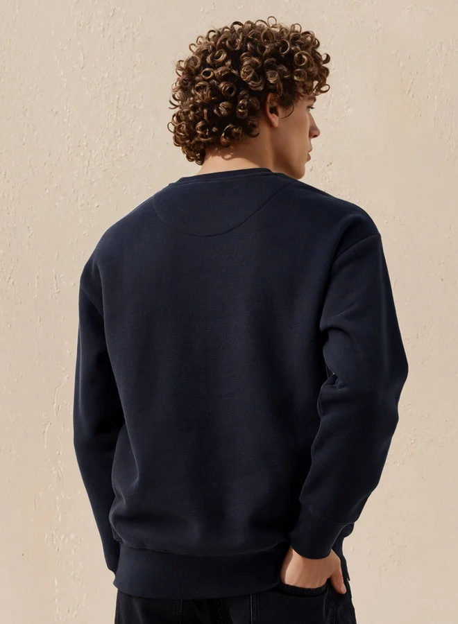 SP Characters Men Relaxed Fit The Kansas City Chiefs Print Sweatshirt