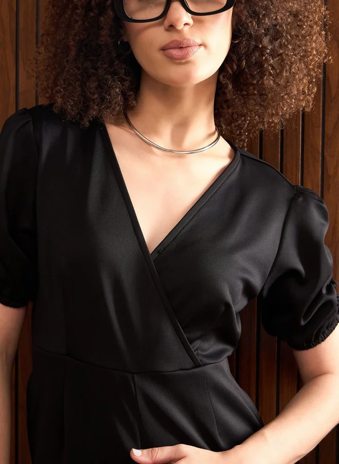 ساسافراس جمبسوت أساسي أسود للنساء