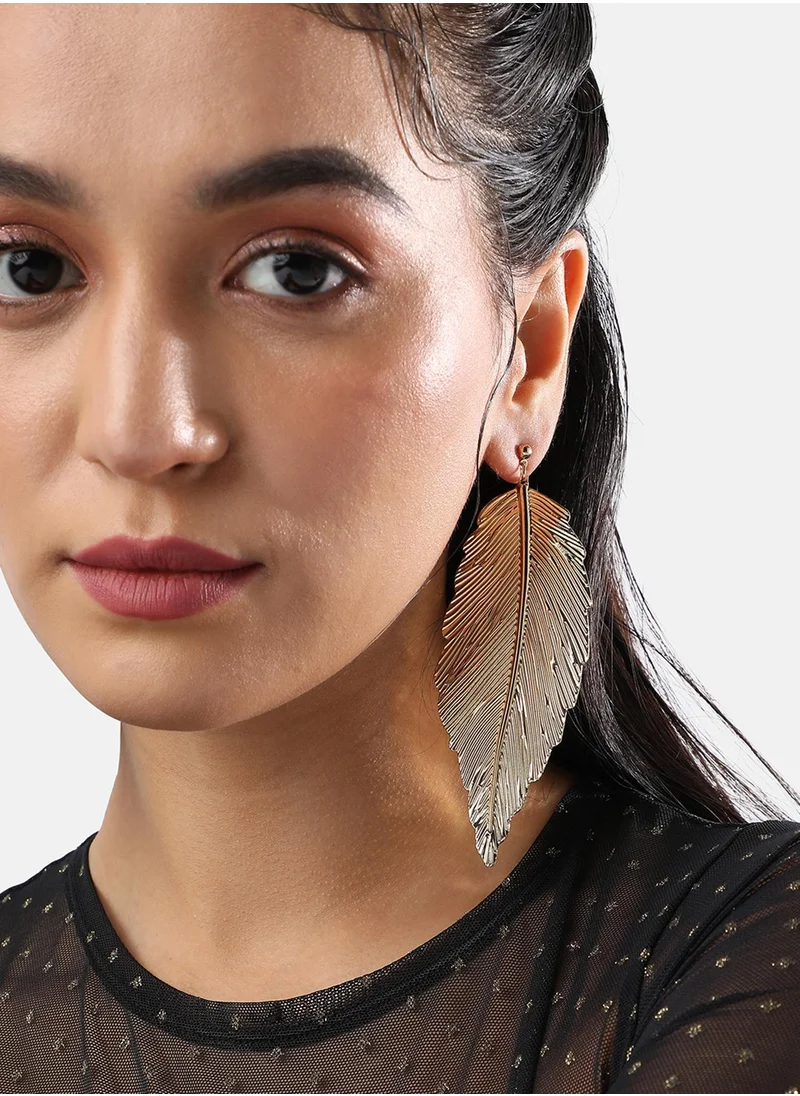 SOHI Metallic Foliage Drop Earrings - Champayne Gold-Colour