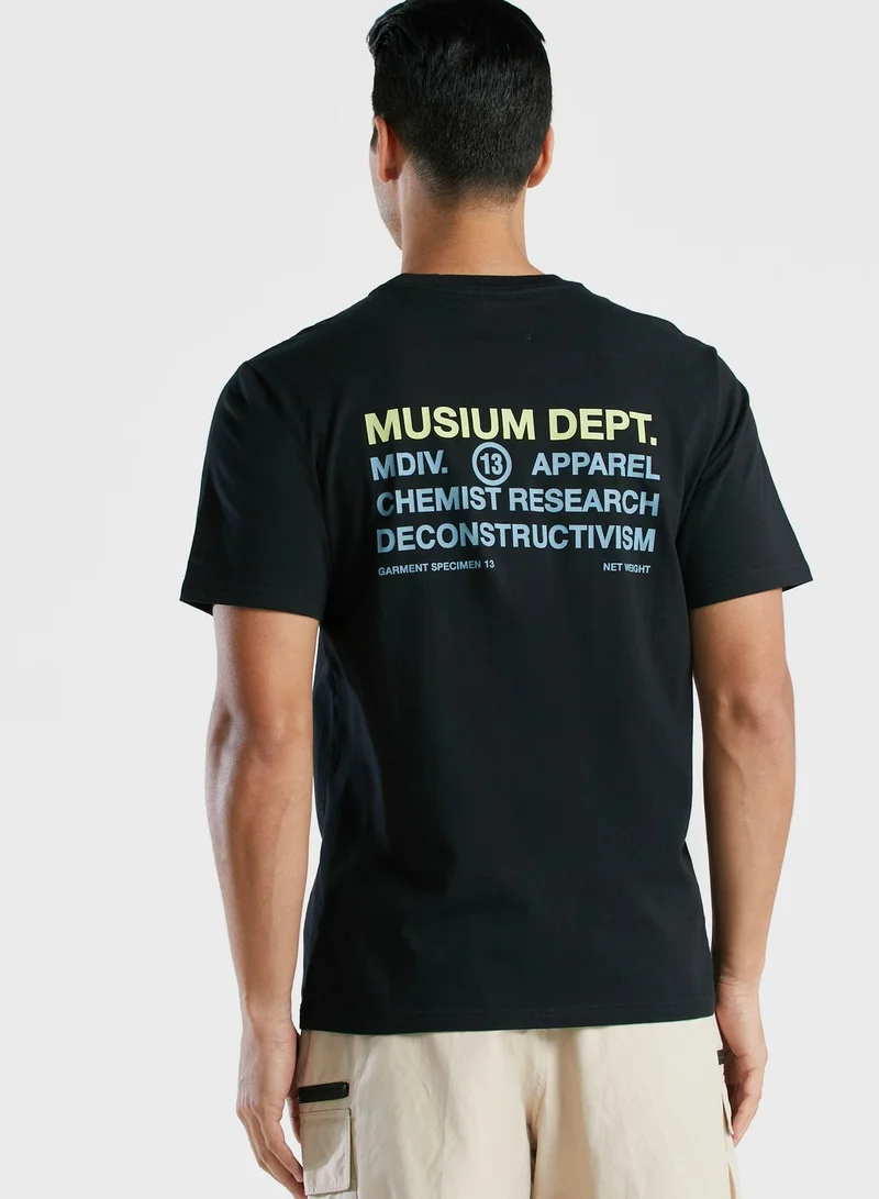 MUSIUM DIV. Logo T-Shirt