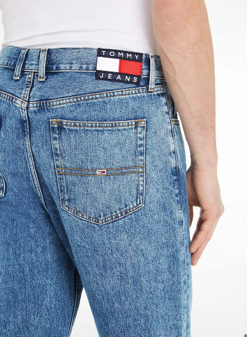 TOMMY JEANS Men's Isaac Relaxed Tapered Stonewash Jeans, Blue