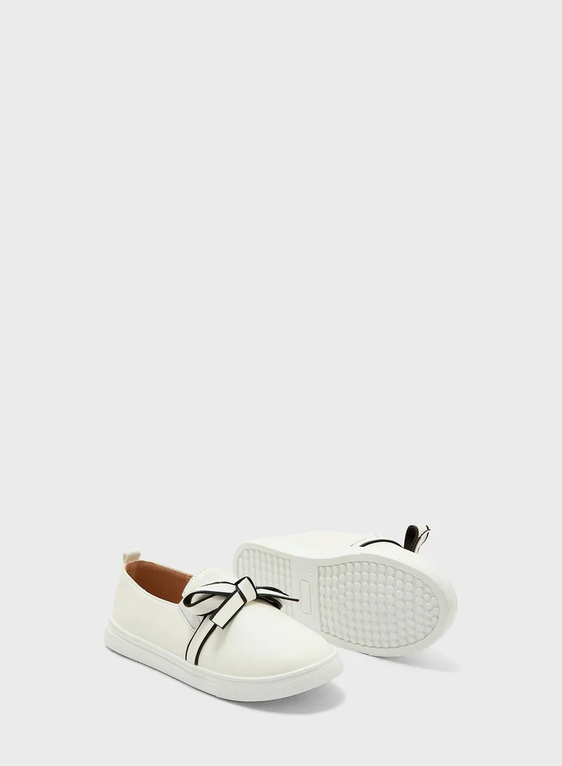Pinata Girls Slip Ons