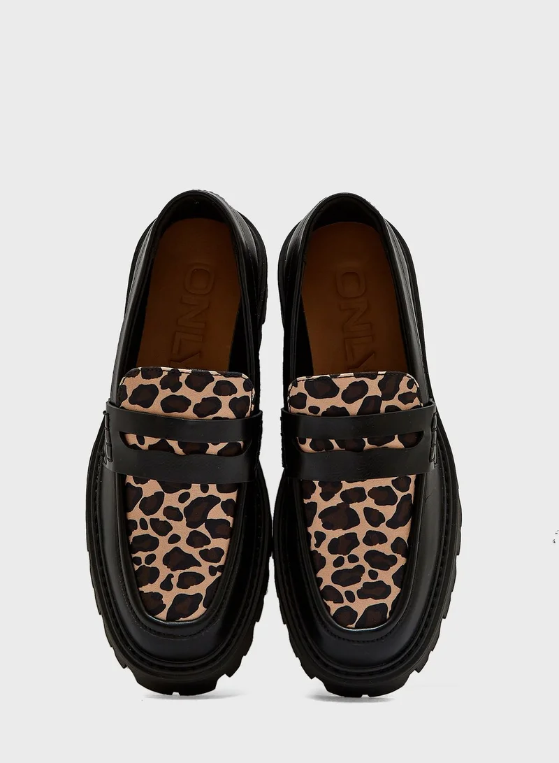 ONLY Lace Up Low Top Sneakers