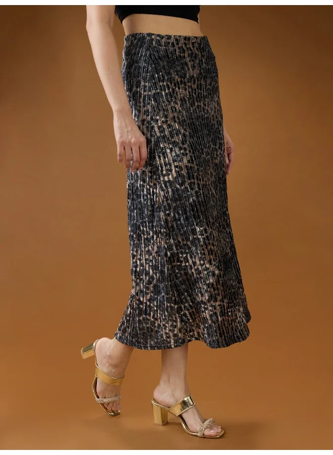 globus Women Black Lurex Pleated Leopard Print Shimmer Detailing Mid-Rise A-Line Midi Skirt