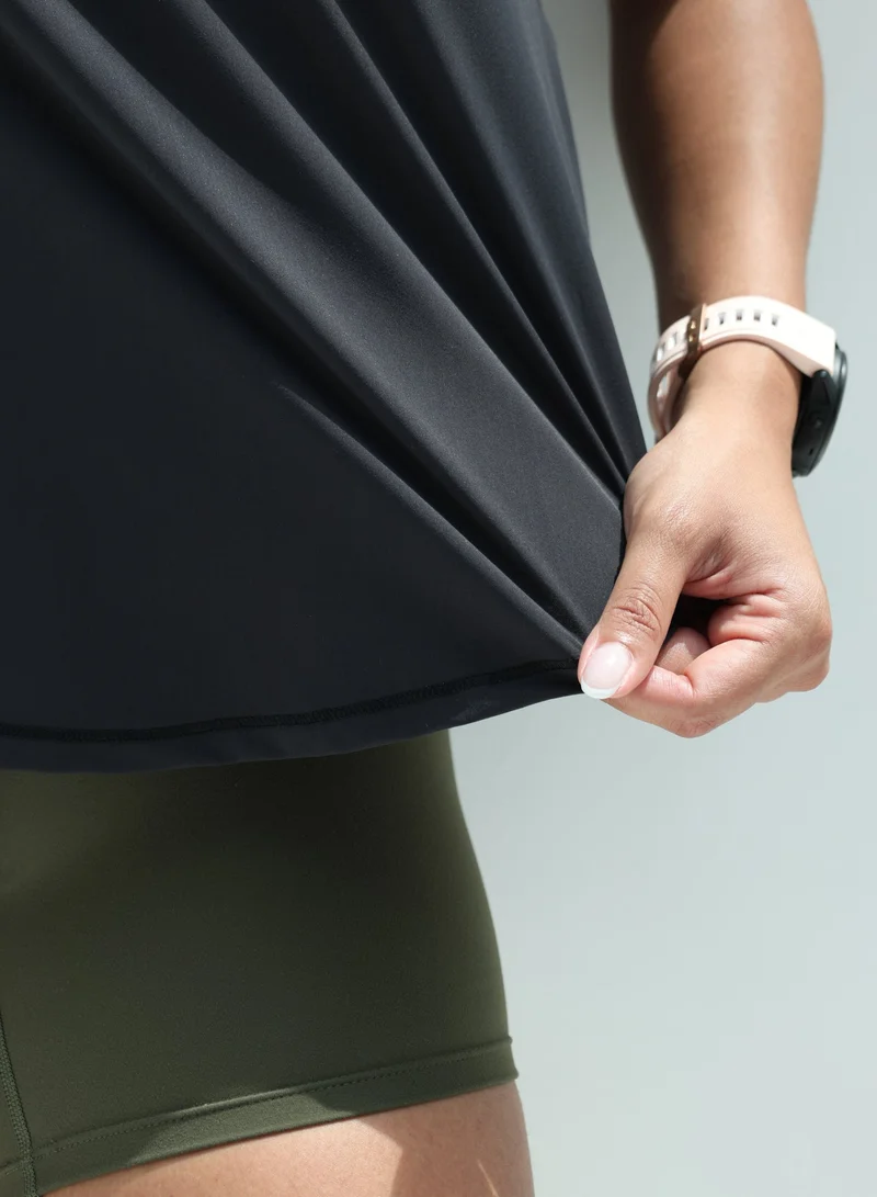 Mohuki Black Active Short Sleeve Top for Women | Best Price UAE