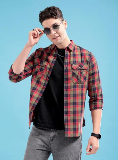 ذا انديان كراج كو Men Slim Fit Checkered Full Sleeves Cutaway Collar Casual Shirt