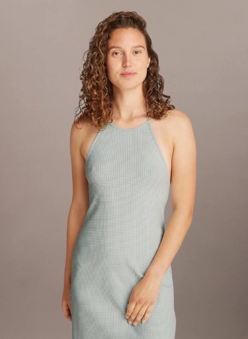 كالفن كلاين جينز فستان بنمط وافل وبحمالة حول العنق - Image 4