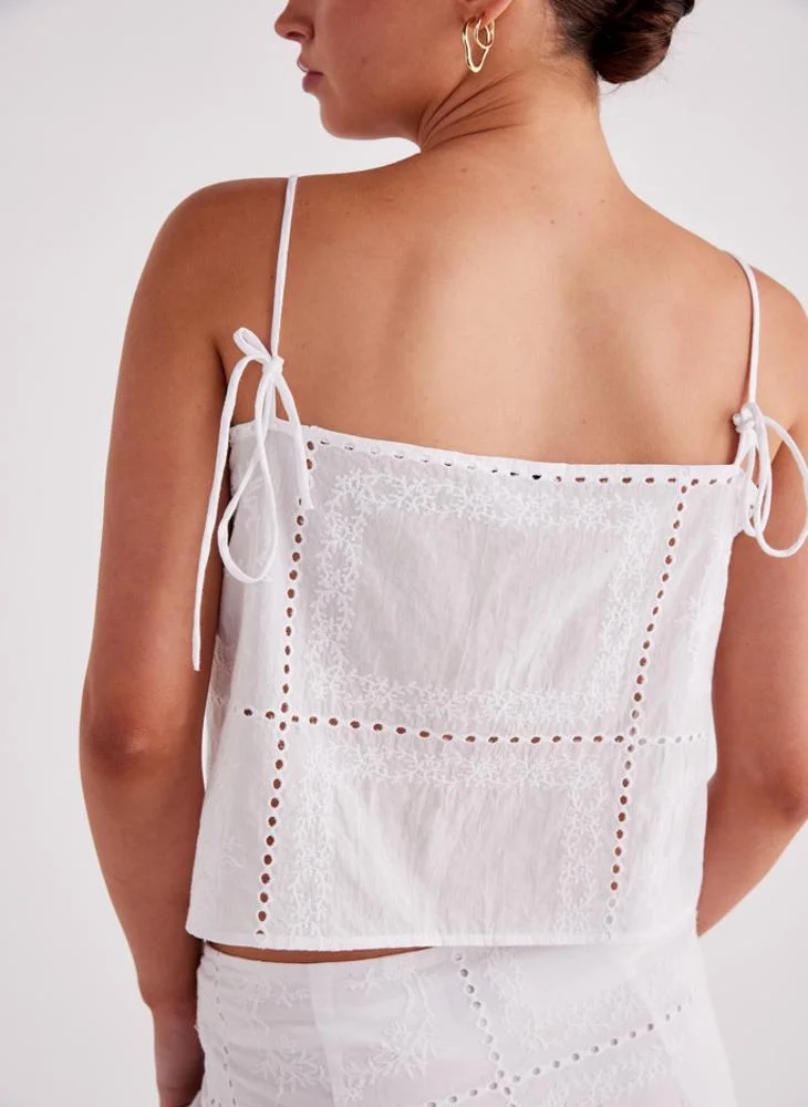 ساندايز Drawstring Detailed Crop Top